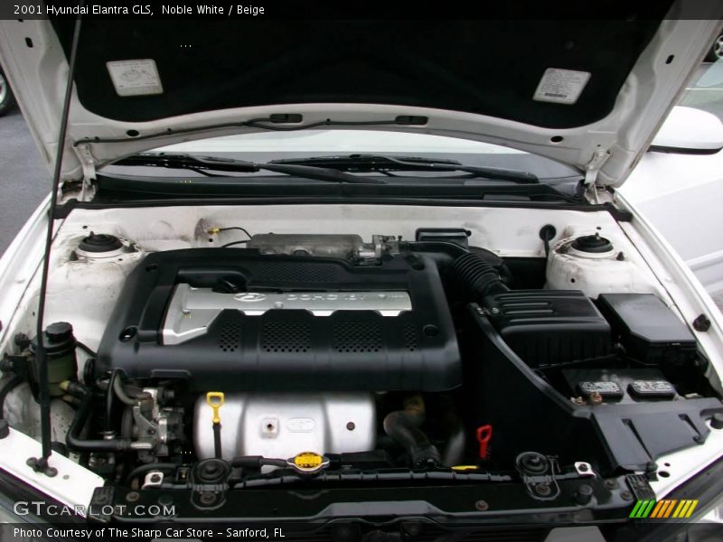 Noble White / Beige 2001 Hyundai Elantra GLS