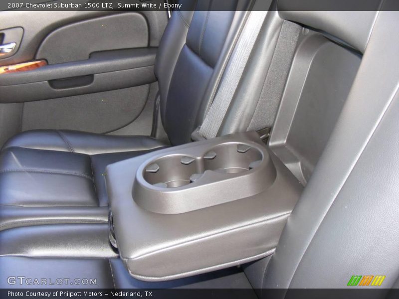 Summit White / Ebony 2007 Chevrolet Suburban 1500 LTZ