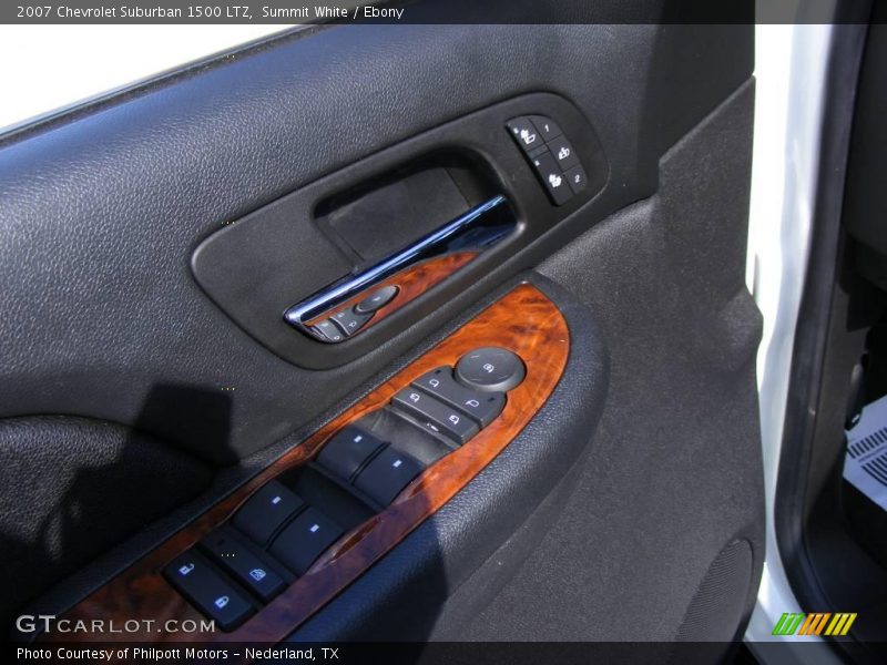 Summit White / Ebony 2007 Chevrolet Suburban 1500 LTZ