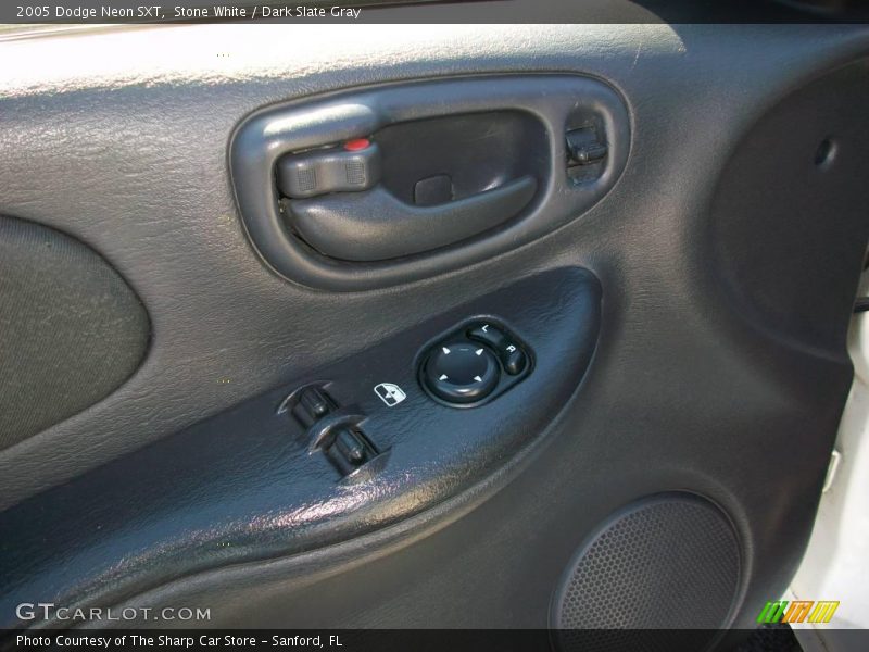 Stone White / Dark Slate Gray 2005 Dodge Neon SXT