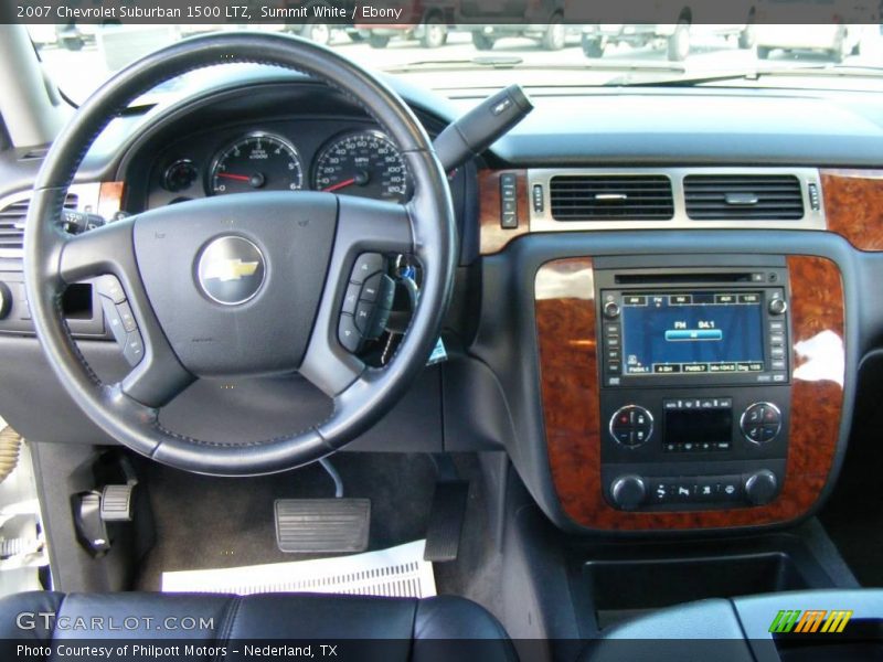 Summit White / Ebony 2007 Chevrolet Suburban 1500 LTZ