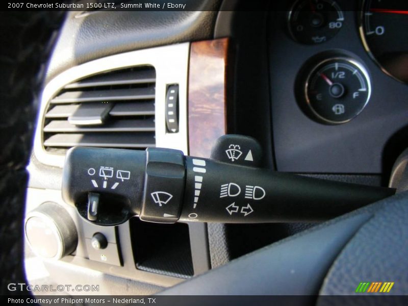 Summit White / Ebony 2007 Chevrolet Suburban 1500 LTZ