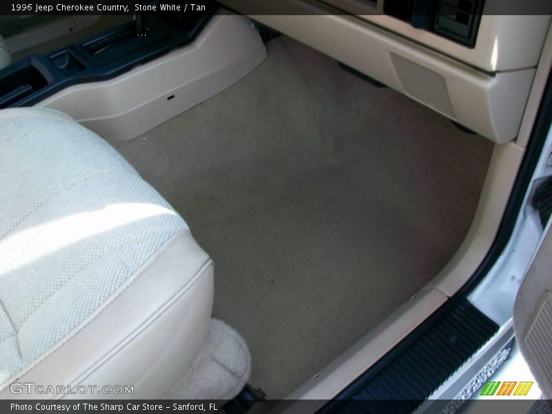 Stone White / Tan 1996 Jeep Cherokee Country
