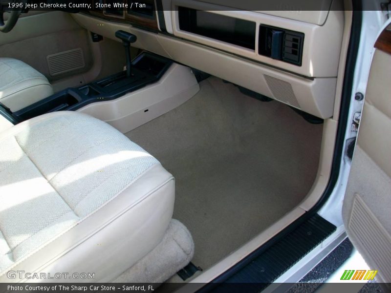 Stone White / Tan 1996 Jeep Cherokee Country