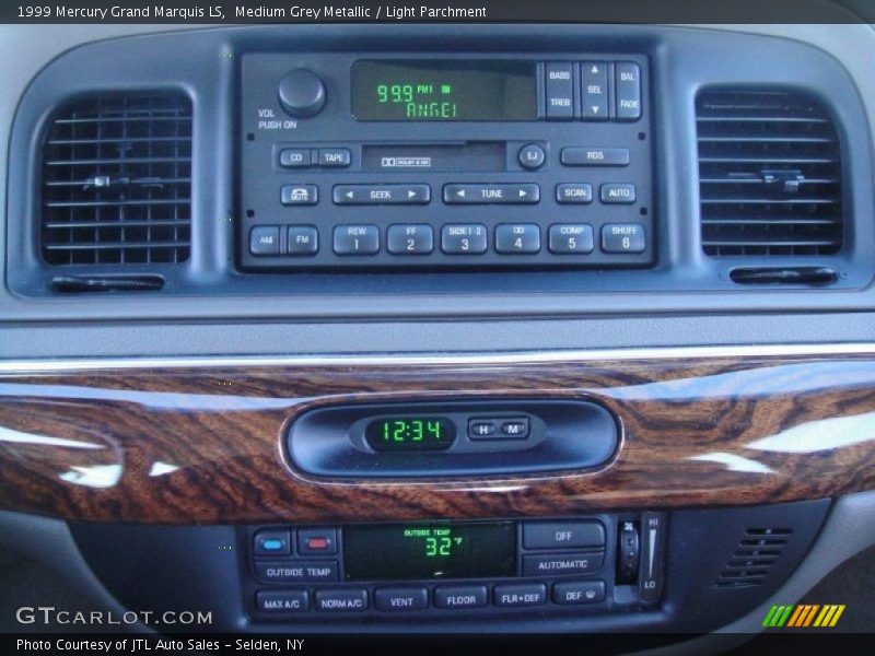 Medium Grey Metallic / Light Parchment 1999 Mercury Grand Marquis LS
