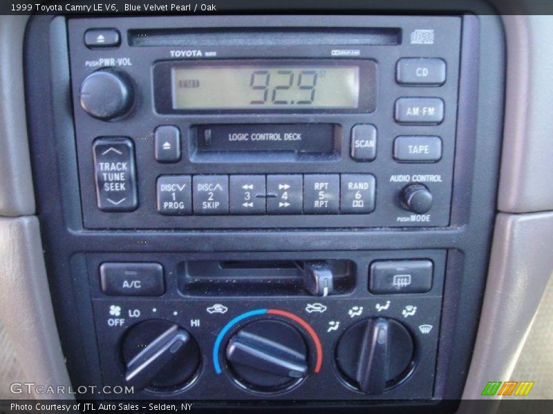 Controls of 1999 Camry LE V6