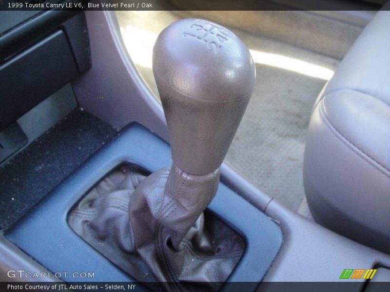  1999 Camry LE V6 5 Speed Manual Shifter