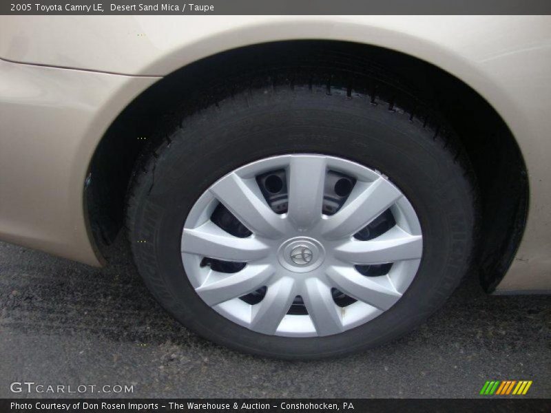 Desert Sand Mica / Taupe 2005 Toyota Camry LE
