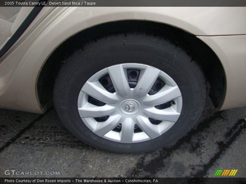 Desert Sand Mica / Taupe 2005 Toyota Camry LE