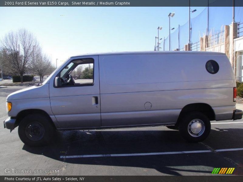 Silver Metallic / Medium Graphite 2001 Ford E Series Van E150 Cargo
