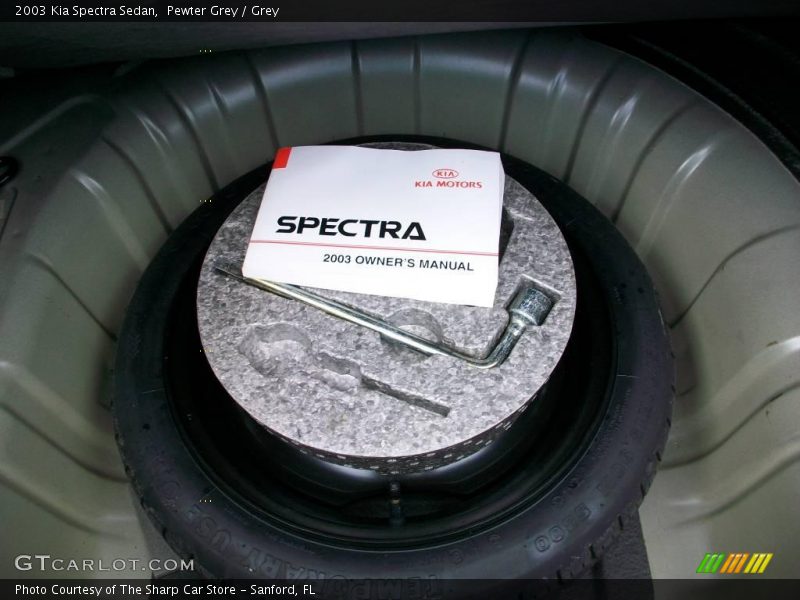 Pewter Grey / Grey 2003 Kia Spectra Sedan
