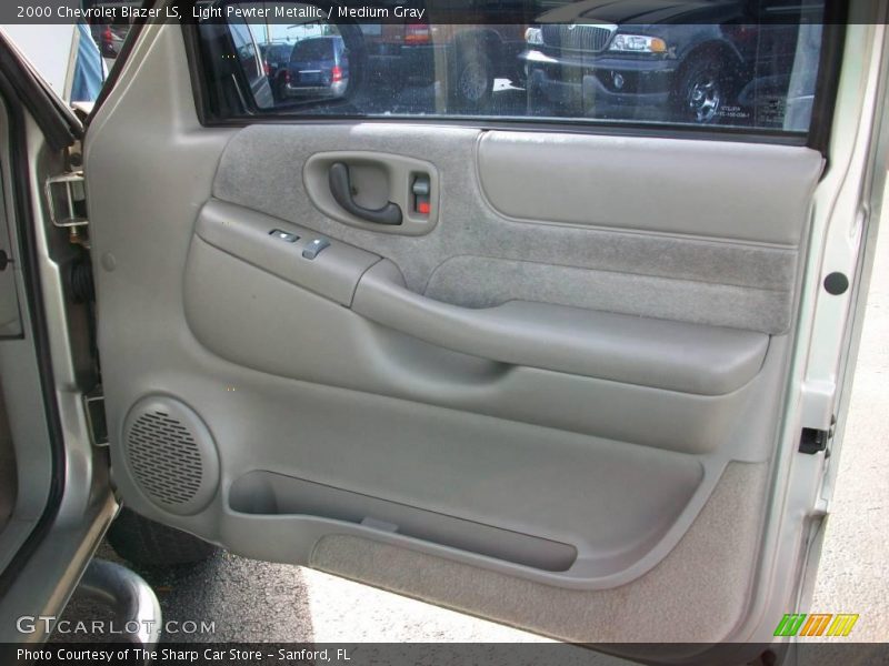 Light Pewter Metallic / Medium Gray 2000 Chevrolet Blazer LS