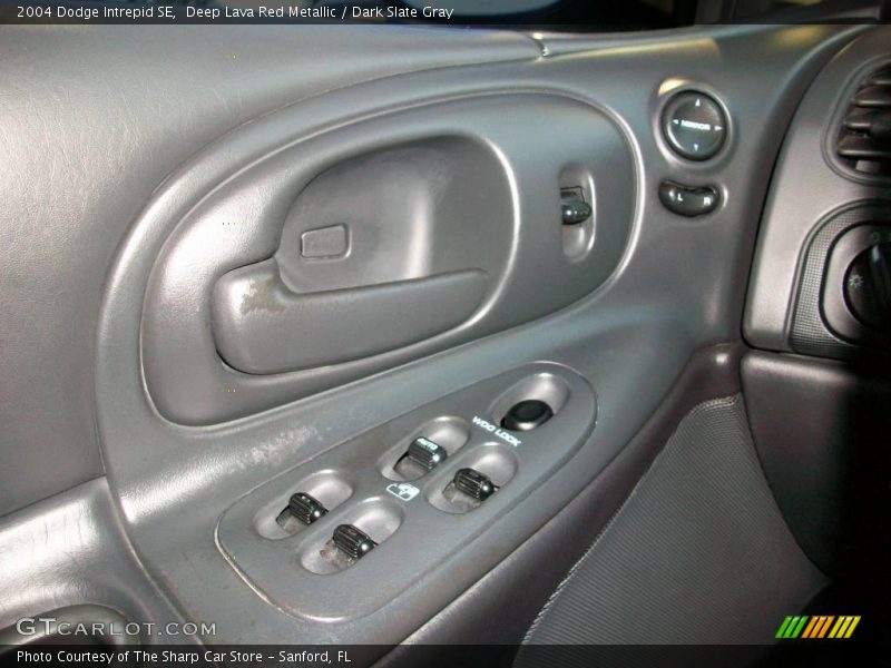 Deep Lava Red Metallic / Dark Slate Gray 2004 Dodge Intrepid SE