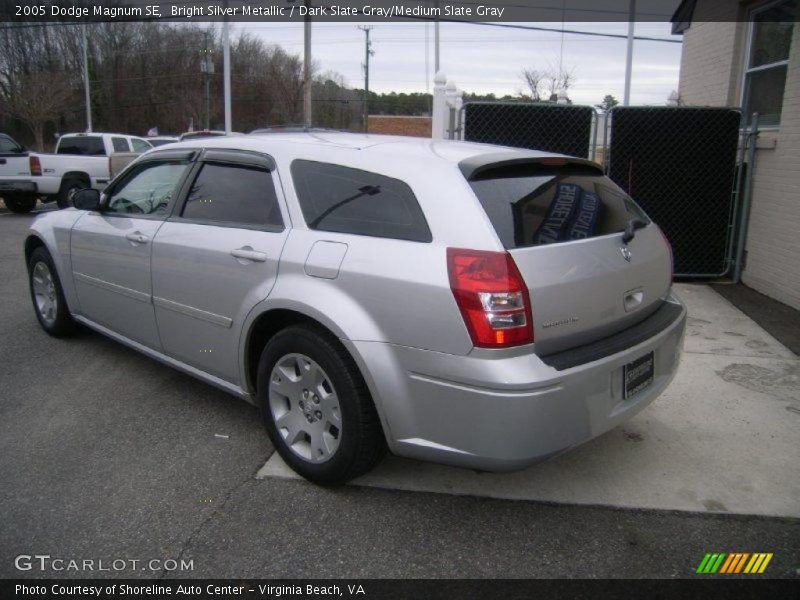 Bright Silver Metallic / Dark Slate Gray/Medium Slate Gray 2005 Dodge Magnum SE