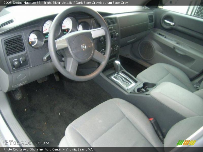 Bright Silver Metallic / Dark Slate Gray/Medium Slate Gray 2005 Dodge Magnum SE