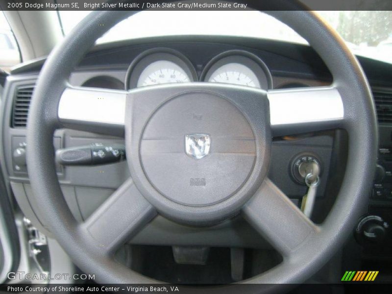 Bright Silver Metallic / Dark Slate Gray/Medium Slate Gray 2005 Dodge Magnum SE