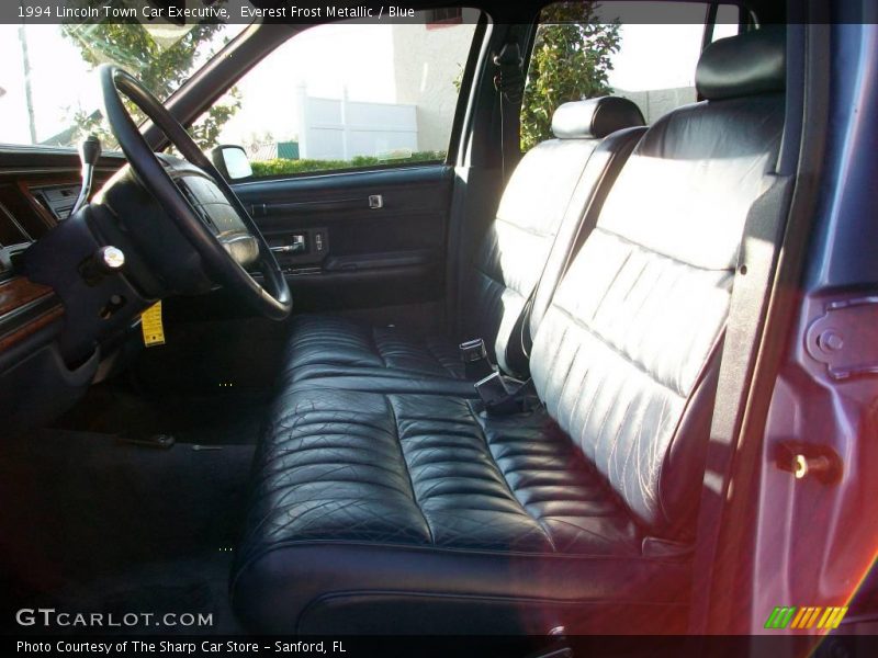 Everest Frost Metallic / Blue 1994 Lincoln Town Car Executive