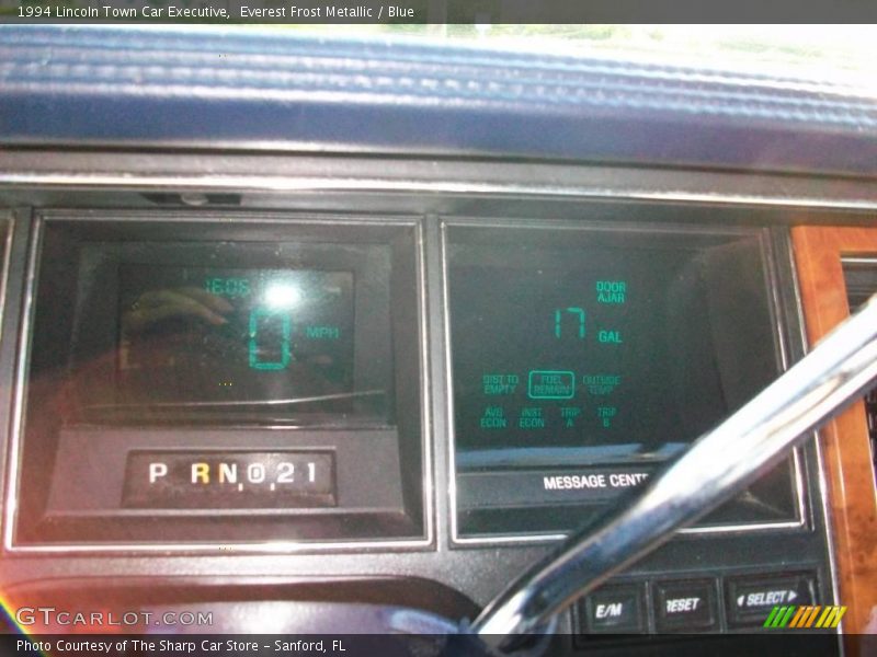 Everest Frost Metallic / Blue 1994 Lincoln Town Car Executive