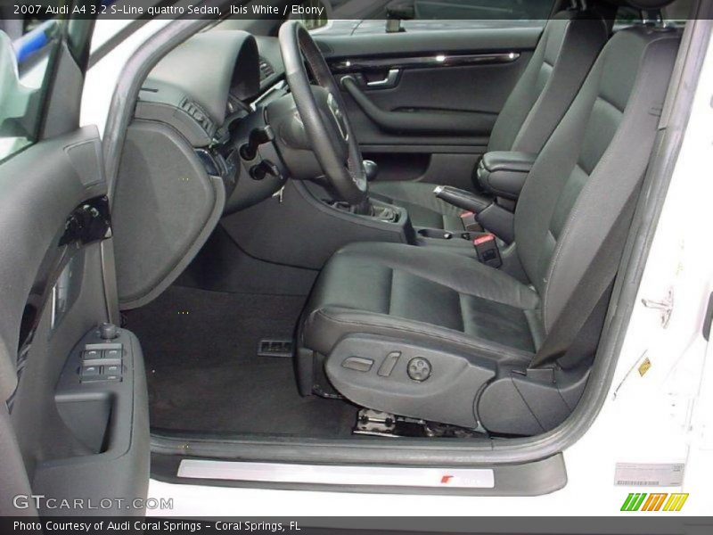 Ibis White / Ebony 2007 Audi A4 3.2 S-Line quattro Sedan