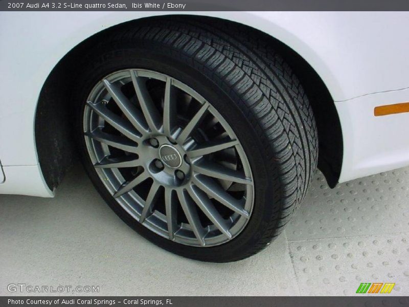 Ibis White / Ebony 2007 Audi A4 3.2 S-Line quattro Sedan