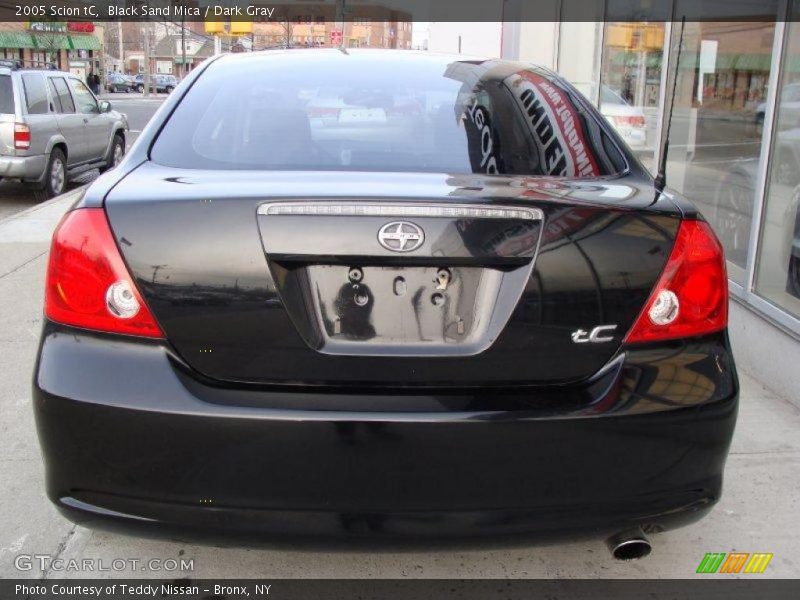 Black Sand Mica / Dark Gray 2005 Scion tC