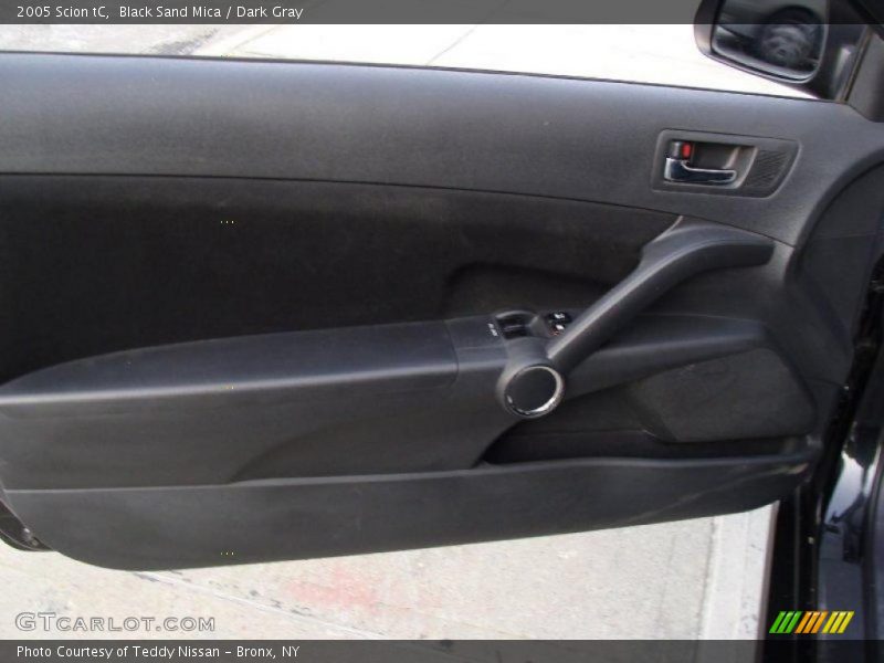 Black Sand Mica / Dark Gray 2005 Scion tC
