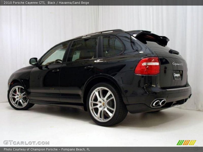 Black / Havanna/Sand Beige 2010 Porsche Cayenne GTS