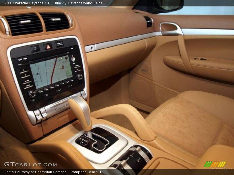 Black / Havanna/Sand Beige 2010 Porsche Cayenne GTS
