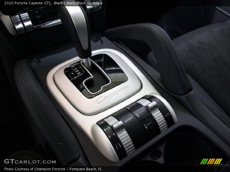 Black / Black/Black Alcantara 2010 Porsche Cayenne GTS