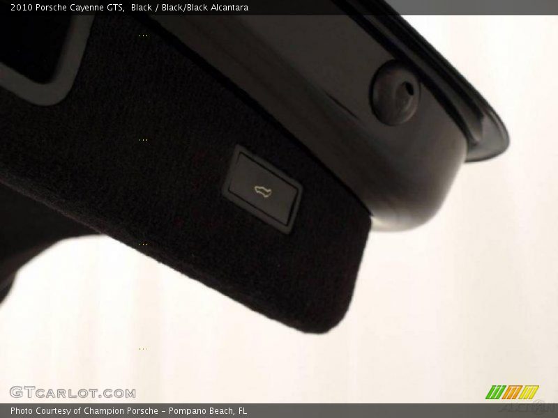 Black / Black/Black Alcantara 2010 Porsche Cayenne GTS