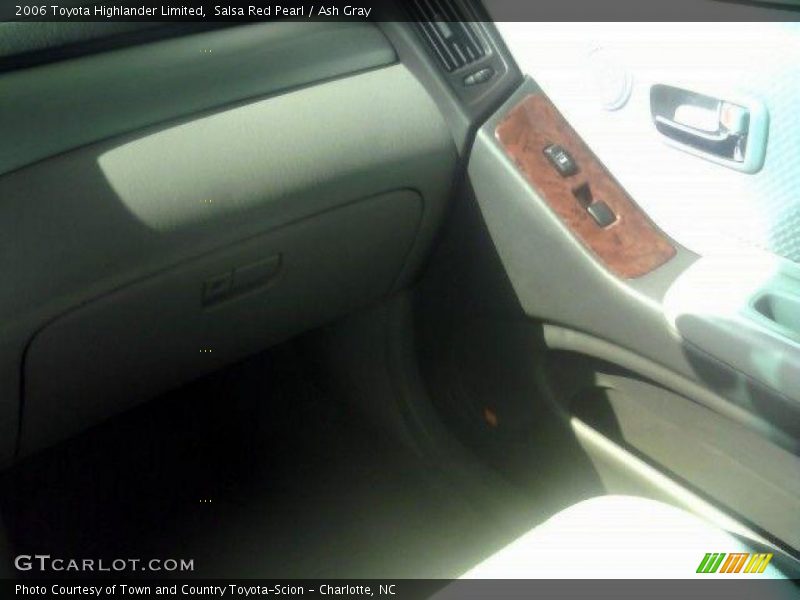 Salsa Red Pearl / Ash Gray 2006 Toyota Highlander Limited