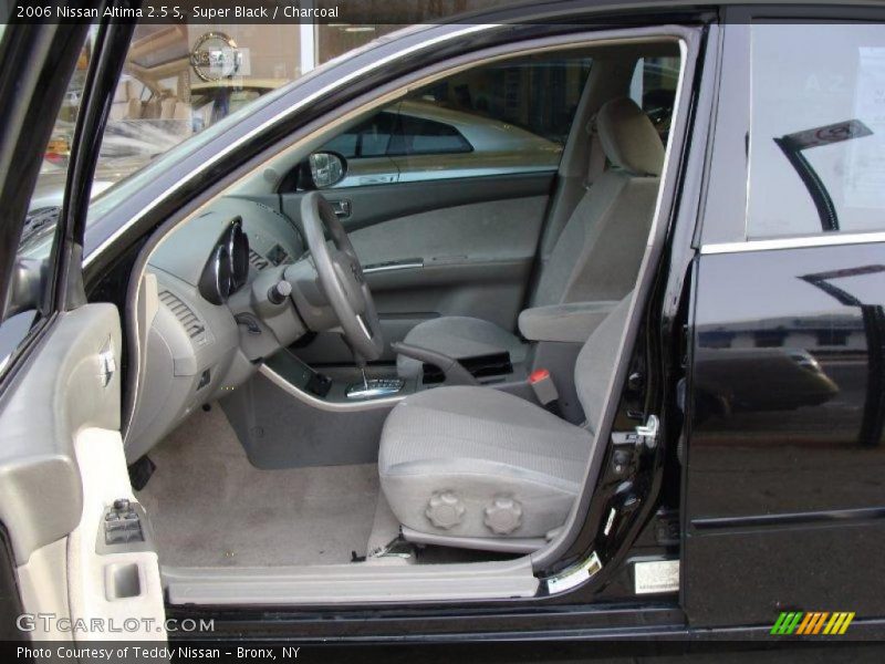 Super Black / Charcoal 2006 Nissan Altima 2.5 S