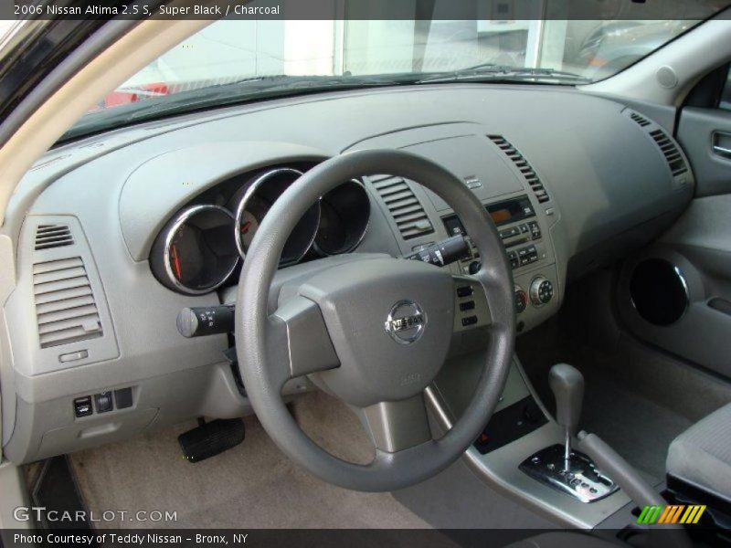 Super Black / Charcoal 2006 Nissan Altima 2.5 S