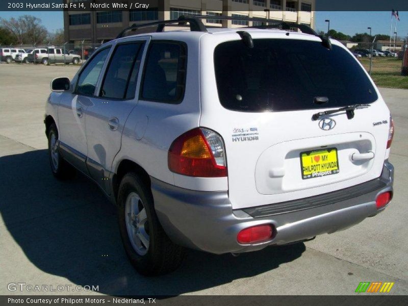 Nordic White / Gray 2003 Hyundai Santa Fe I4