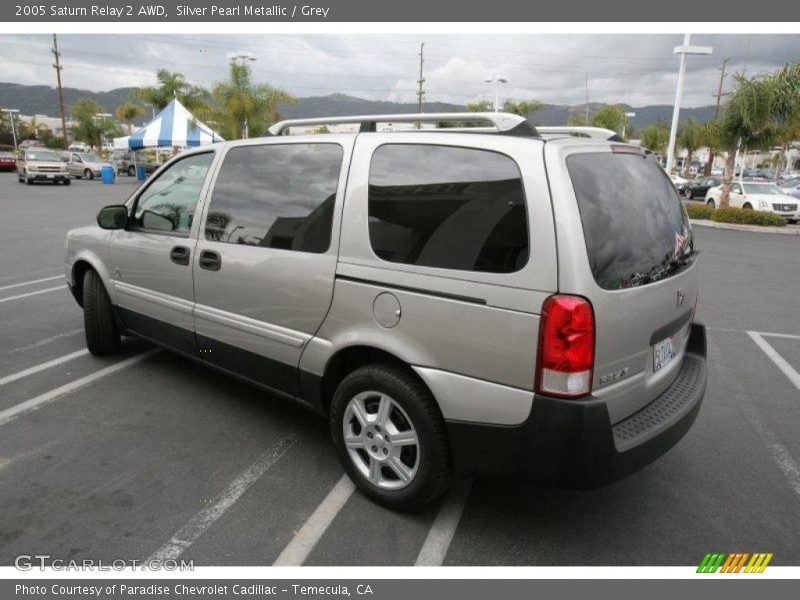 Silver Pearl Metallic / Grey 2005 Saturn Relay 2 AWD