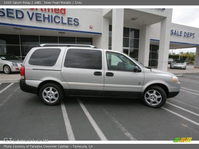 Silver Pearl Metallic / Grey 2005 Saturn Relay 2 AWD