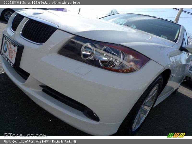 Alpine White / Beige 2006 BMW 3 Series 325xi Sedan