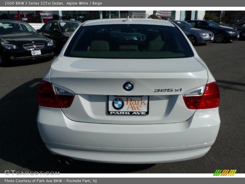 Alpine White / Beige 2006 BMW 3 Series 325xi Sedan