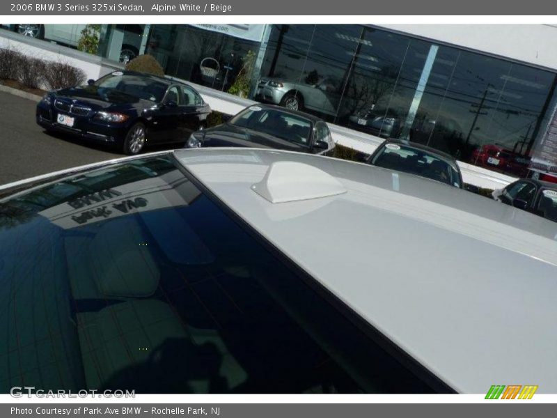 Alpine White / Beige 2006 BMW 3 Series 325xi Sedan