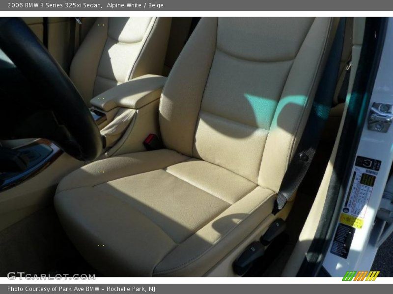 Alpine White / Beige 2006 BMW 3 Series 325xi Sedan