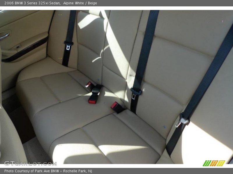 Alpine White / Beige 2006 BMW 3 Series 325xi Sedan