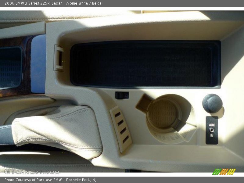 Alpine White / Beige 2006 BMW 3 Series 325xi Sedan