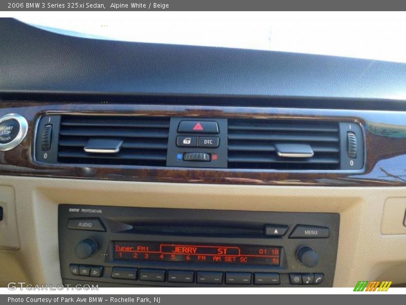 Alpine White / Beige 2006 BMW 3 Series 325xi Sedan