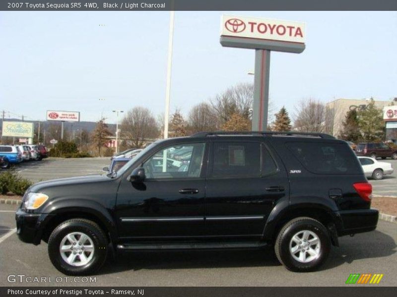 Black / Light Charcoal 2007 Toyota Sequoia SR5 4WD