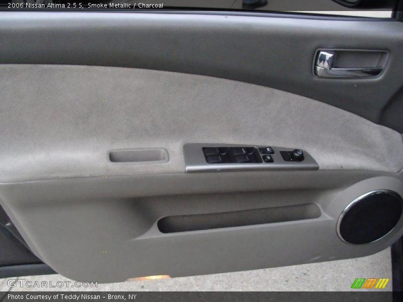 Smoke Metallic / Charcoal 2006 Nissan Altima 2.5 S