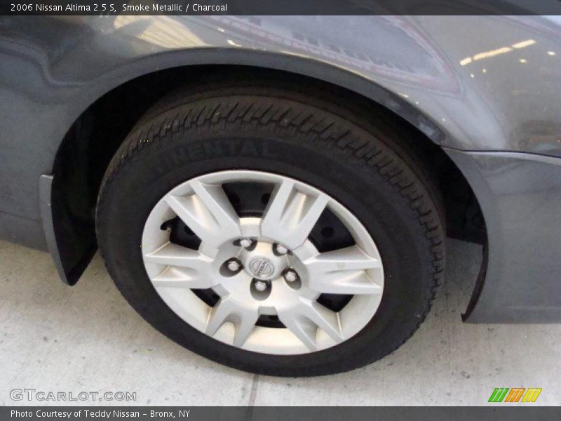 Smoke Metallic / Charcoal 2006 Nissan Altima 2.5 S