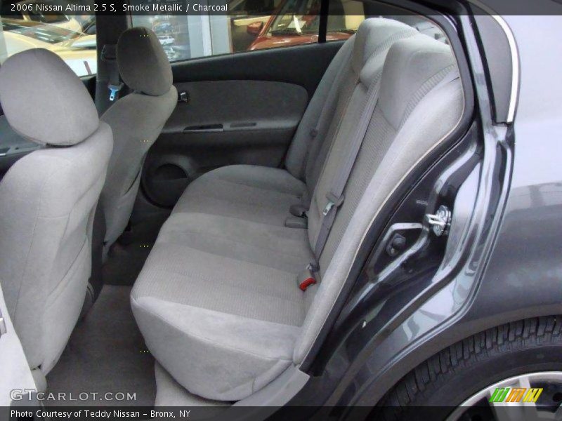 Smoke Metallic / Charcoal 2006 Nissan Altima 2.5 S