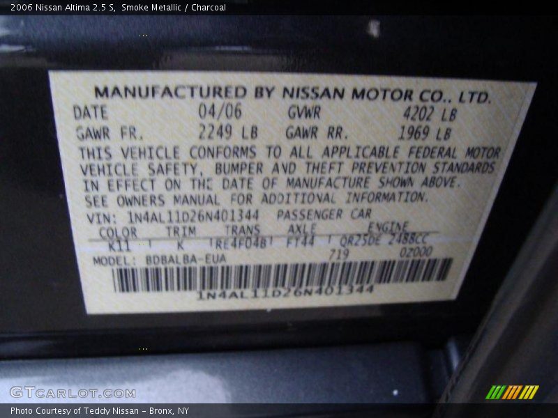 Smoke Metallic / Charcoal 2006 Nissan Altima 2.5 S