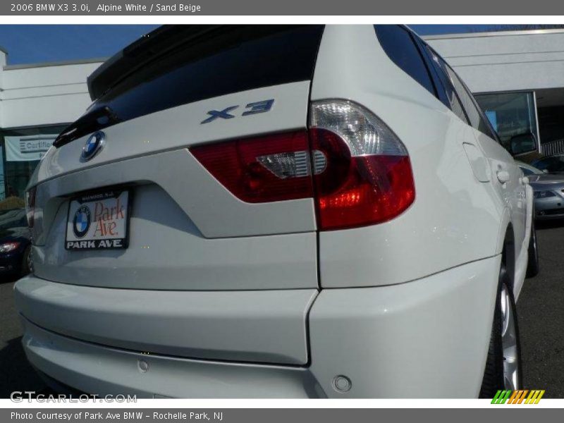 Alpine White / Sand Beige 2006 BMW X3 3.0i