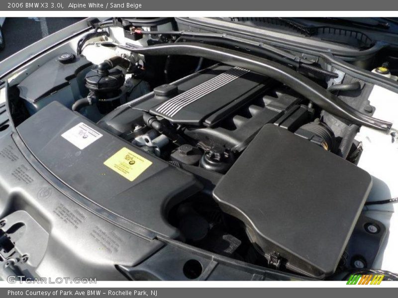 Alpine White / Sand Beige 2006 BMW X3 3.0i